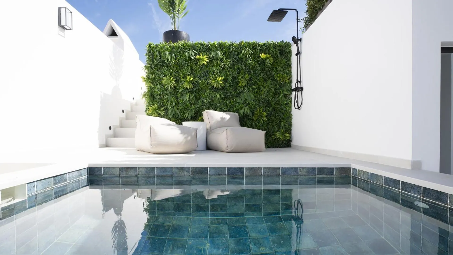 Casa Penati - Marbellamar 0*, Marbella Spain